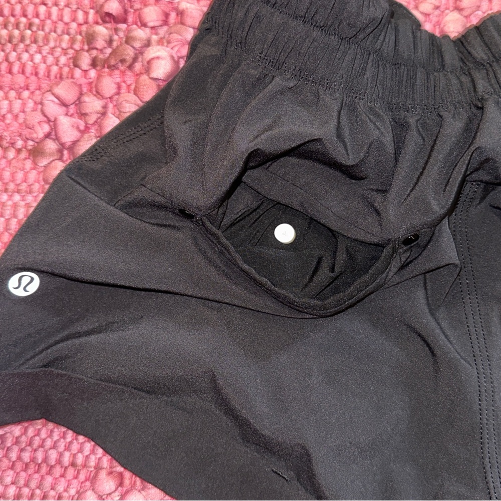 Lululemon Pull On Tie Waist Cuffed Shorts - image 5